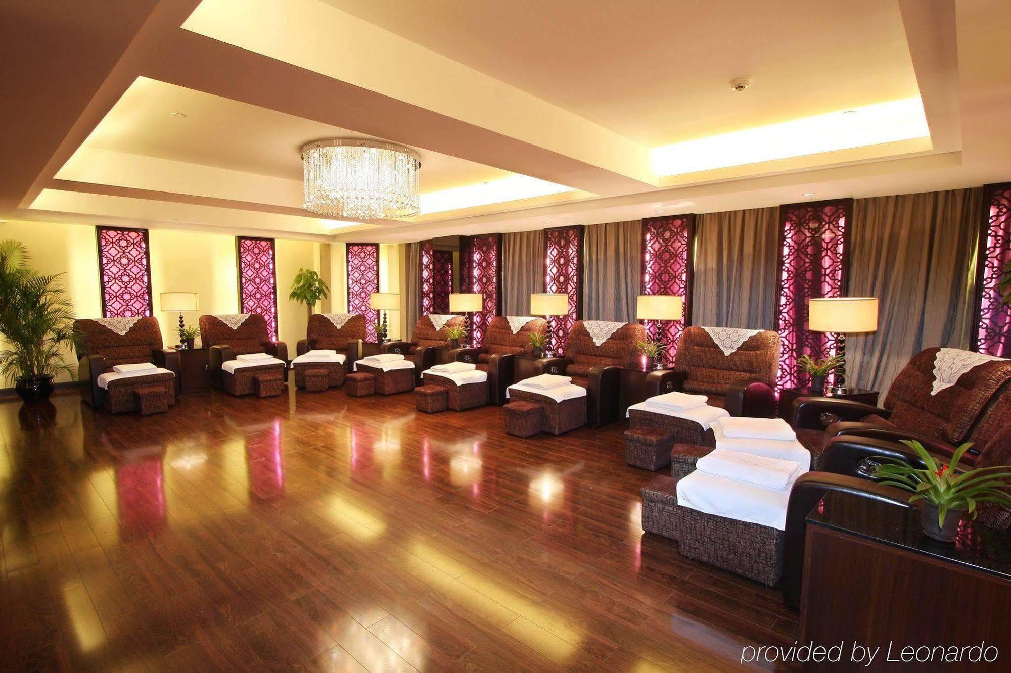 Grand Palace Hotel - Grand Hotel Management Group Guangzhou Exterior photo