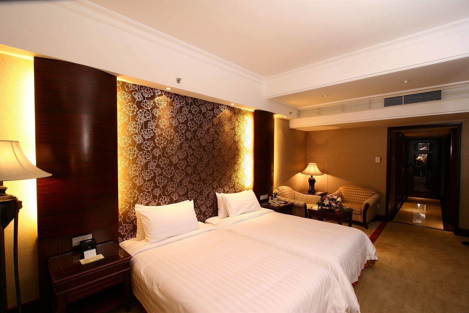 Grand Palace Hotel - Grand Hotel Management Group Guangzhou Exterior photo