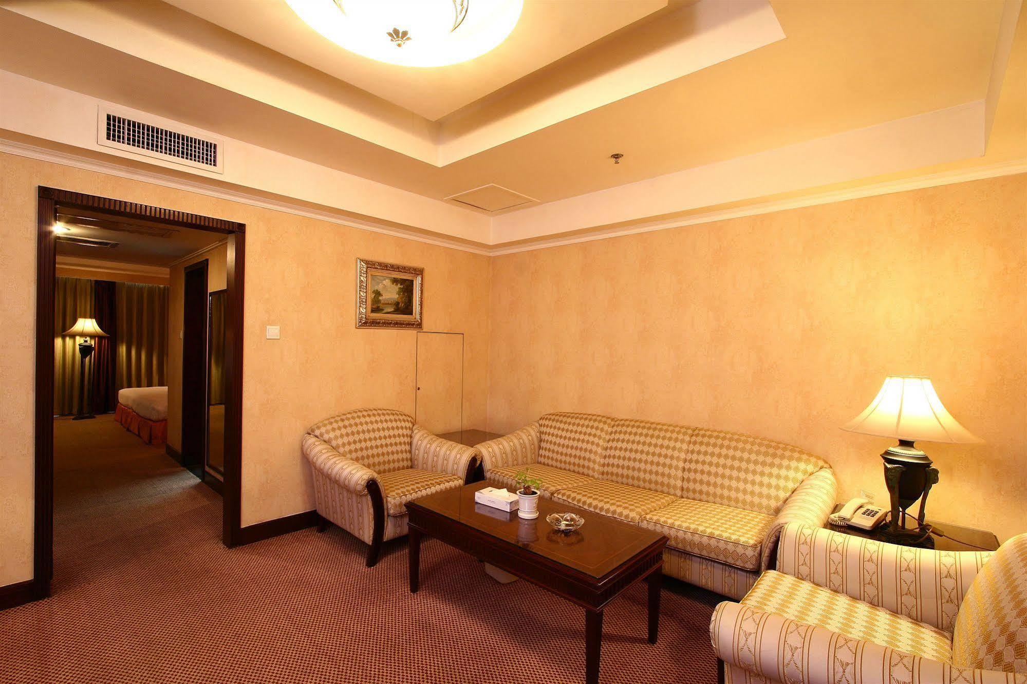 Grand Palace Hotel - Grand Hotel Management Group Guangzhou Exterior photo